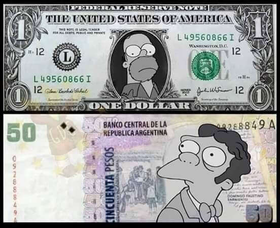 El Homero de 1 dólar mira peligrosamente al Moe de 50 pesos.